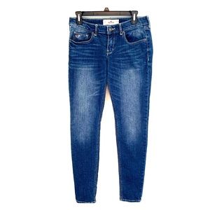 Hollister Super Skinny medium wash denim jeans